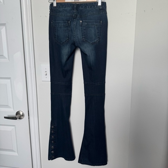 Free people Dark Wash Flare bell bottom button Jeans 24 - Picture 5 of 6
